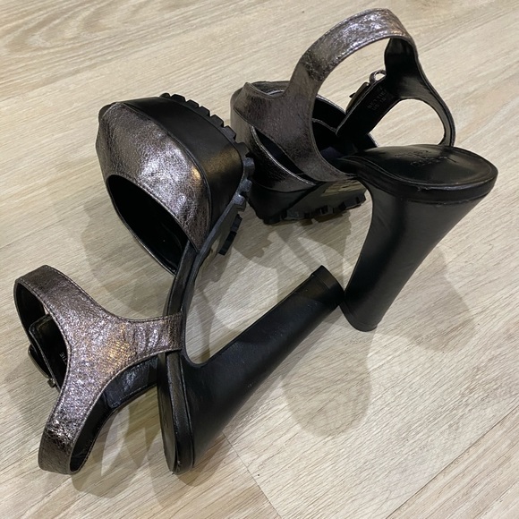 ‼️BRAND NEW HIGH HEELS SANDAL ‼️ - Picture 3 of 6